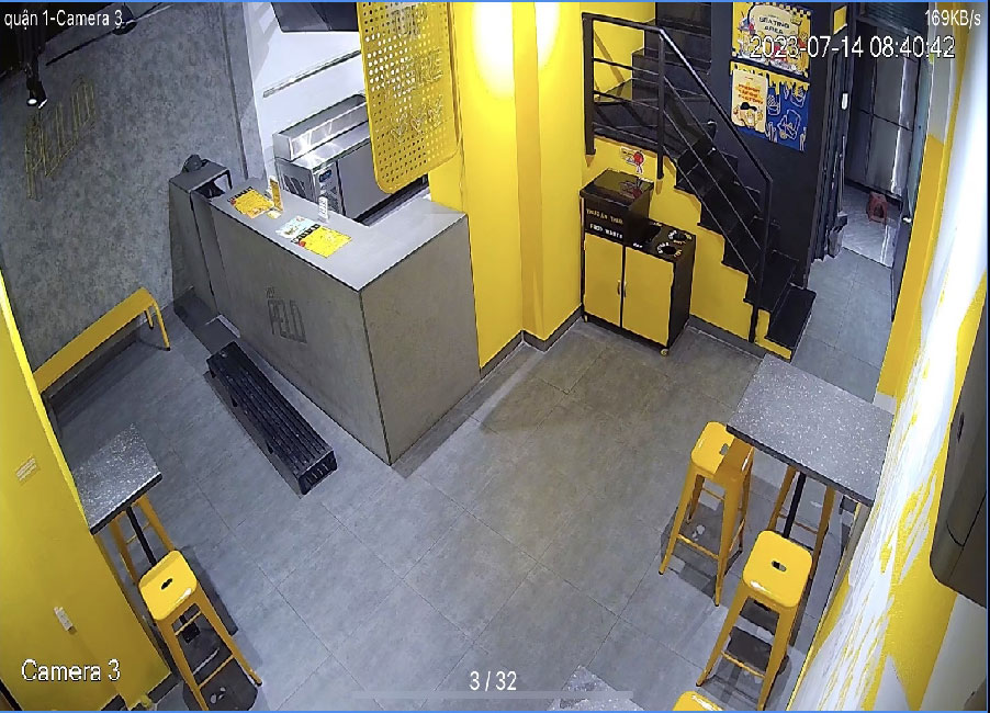 Hình Camera thực tế của bộ Lắp Camera Báo Động Cho Siêu Thị sử dụng mã DS-2CE71H0T-PIRLO Hình Camera thực tế của bộ Lắp Camera Báo Động Cho Siêu Thị sử dụng mã DS-2CE71H0T-PIRLO