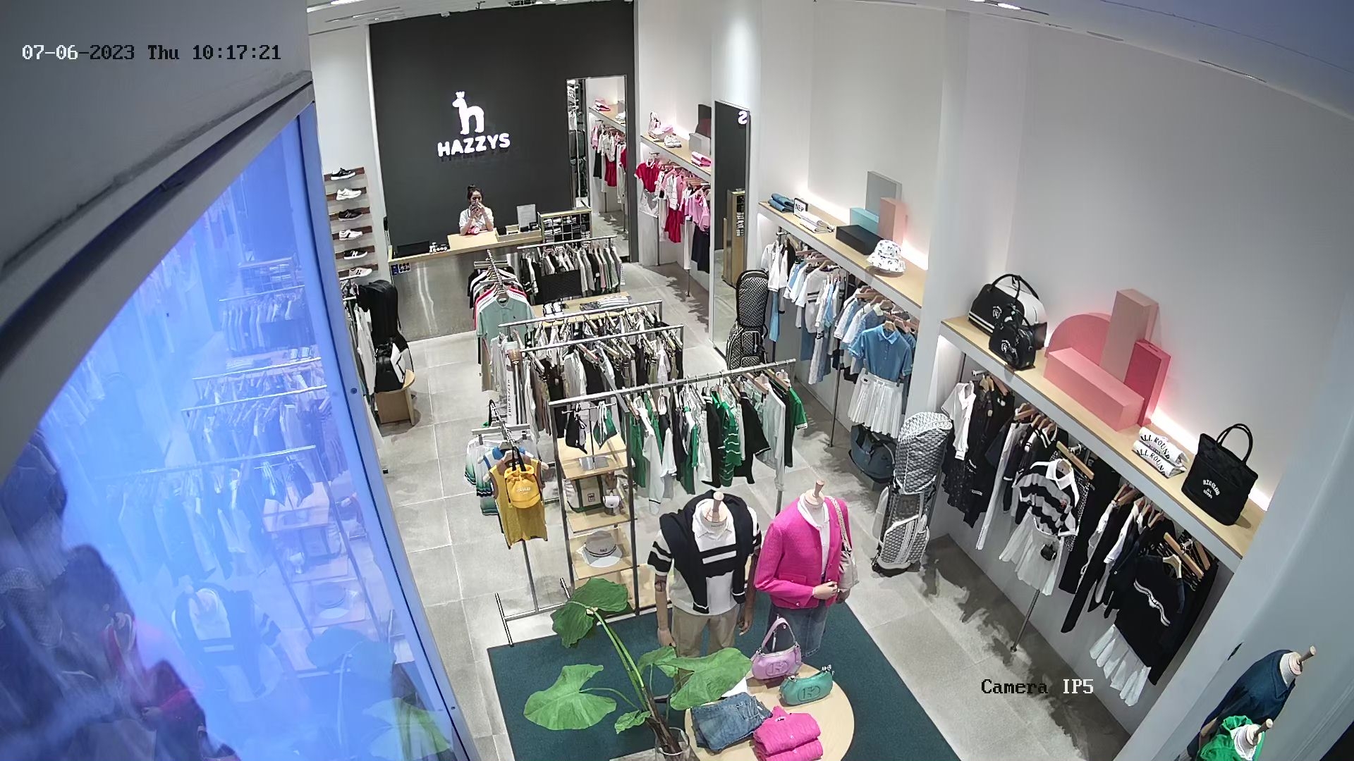 Hình Camera thực tế của bộ Trọn Bộ Camera Khu Phố Giá Rẻ sử dụng mã VPH-309M Hình Camera thực tế của bộ Trọn Bộ Camera Khu Phố Giá Rẻ sử dụng mã VPH-309M