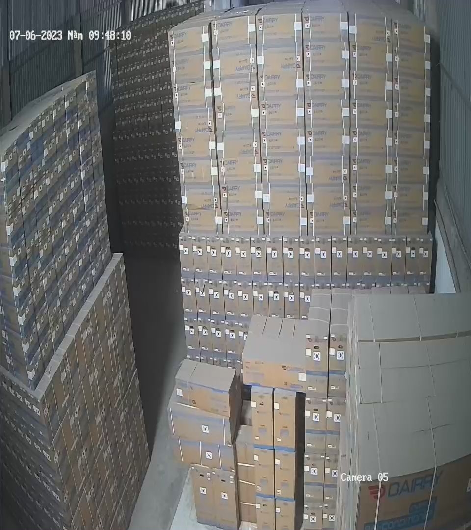 Hình  Camera quan sát  thực tế  sắc nét với  4.0 megapixel Ultra 2k  của bộ Gói Camera Văn Phòng Giá Rẻ 4MP sử dụng mã DH-IPC-HDW2431TP-AS-S2